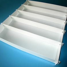 医療製品メーカー様　海外輸送用　タカロック底付タイプ