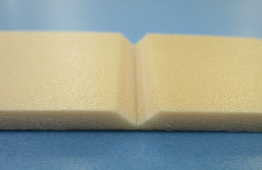 V字溝カット加工